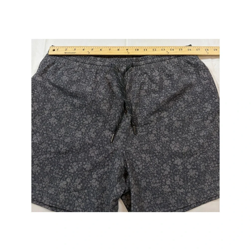 Quince Italian Mens Charcoal Grey Floral Swim Trunks Mesh Liner 5.5 in Inseam L